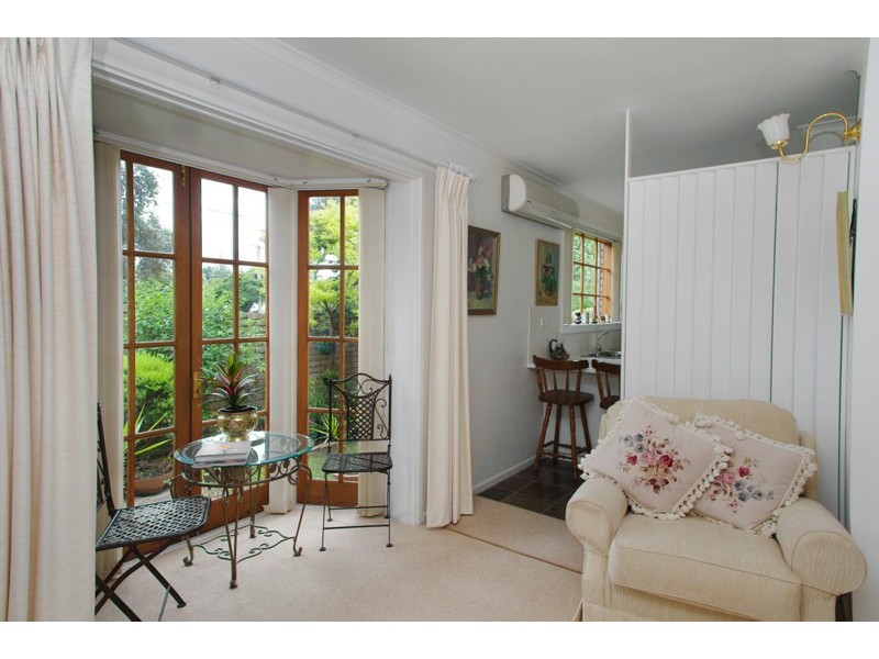 1/139 Barrabool Road, Highton VIC 3216