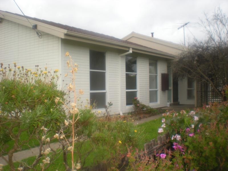 11 Explorer Crt, Whittington VIC 3219