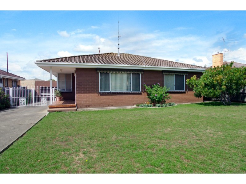 51 Buckingham Road, Newtown VIC 3220