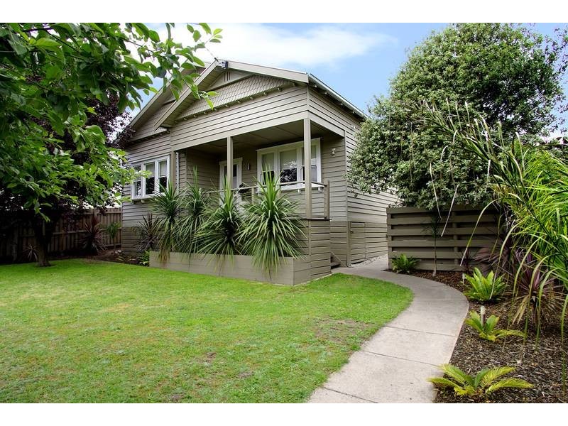 116 West Fyans Street, Newtown VIC 3220