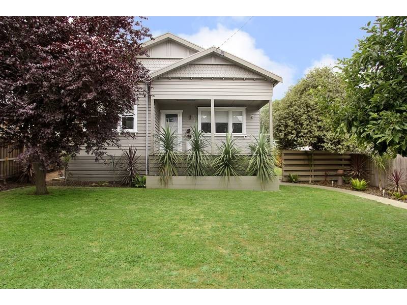 116 West Fyans Street, Newtown VIC 3220