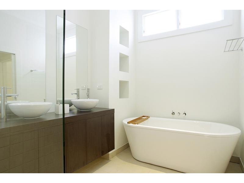 116 West Fyans Street, Newtown VIC 3220