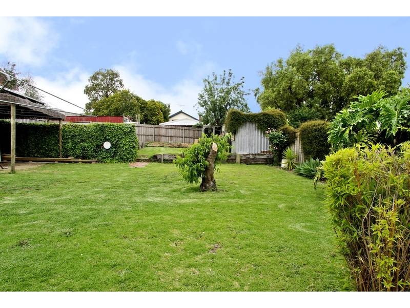 116 West Fyans Street, Newtown VIC 3220