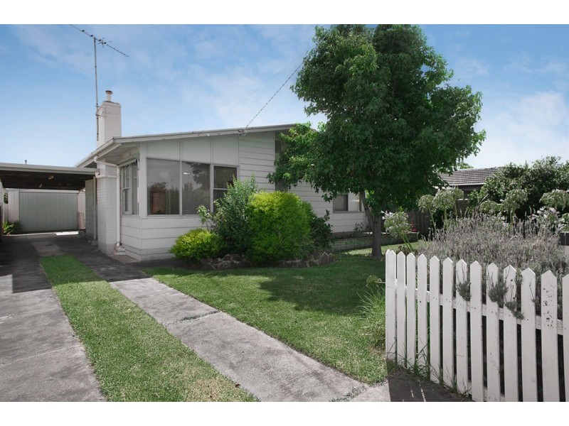 23 Ivy Street, Newcomb VIC 3219