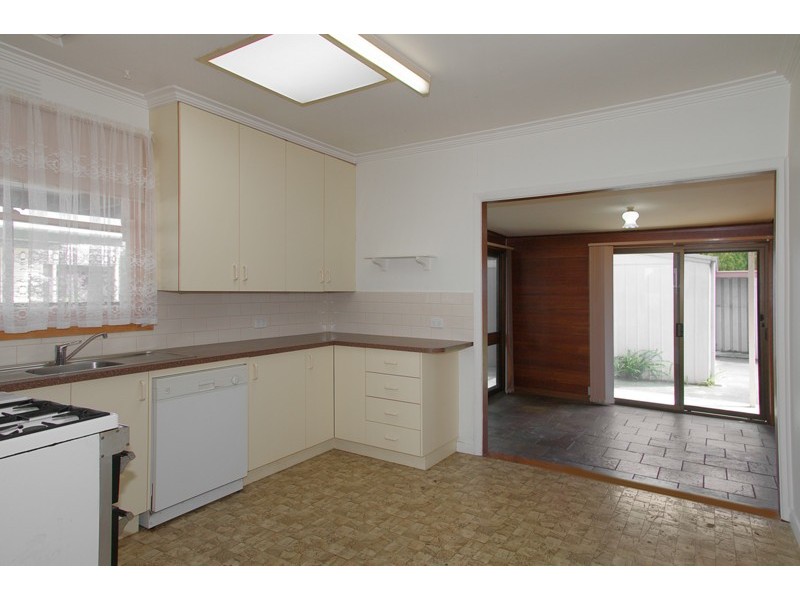 23 Ivy Street, Newcomb VIC 3219