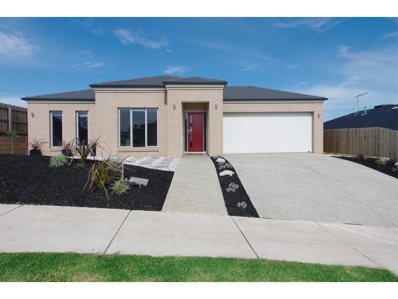 31 Grantham Drive, Highton VIC 3216