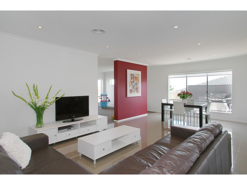 31 Grantham Drive, Highton VIC 3216