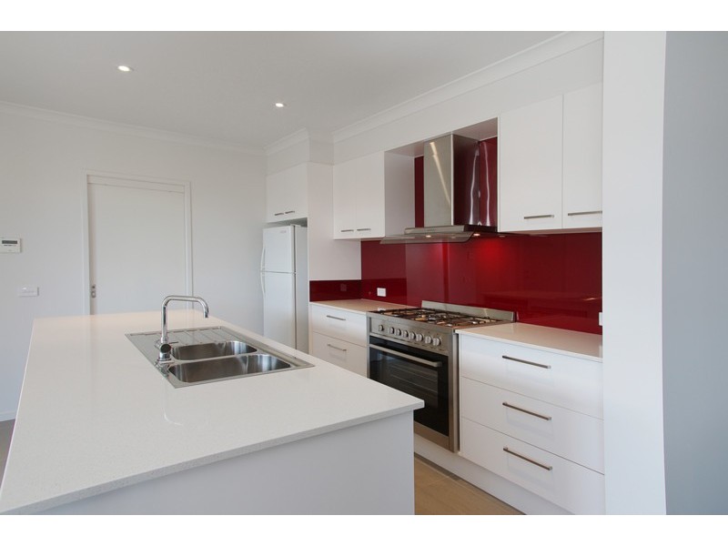 31 Grantham Drive, Highton VIC 3216