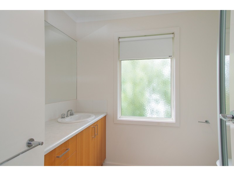 1/27 Roxby Street, Manifold Heights VIC 3218