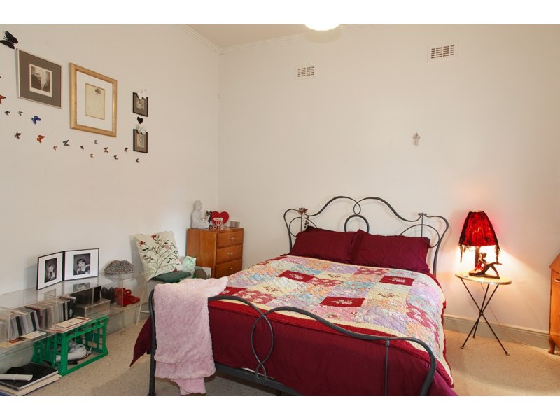 9 Coquette Street, Geelong West VIC 3218