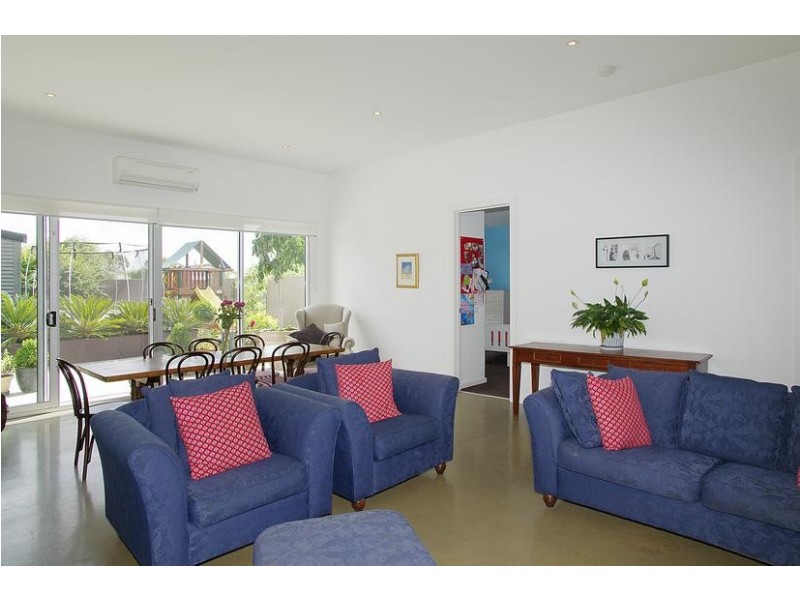 64 Britannia Street, Geelong West VIC 3218