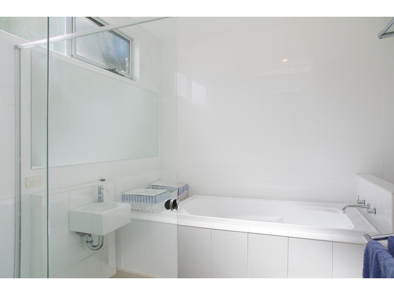 64 Britannia Street, Geelong West VIC 3218
