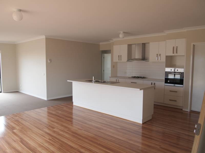 37 Paraffin Drive, Leopold VIC 3224