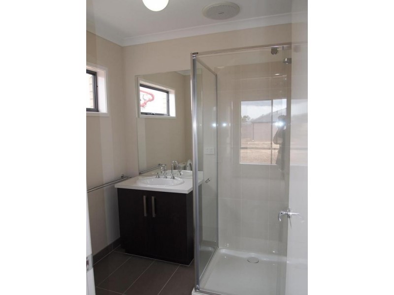 37 Paraffin Drive, Leopold VIC 3224