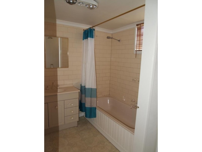 62 West Fyans Street, Newtown VIC 3220