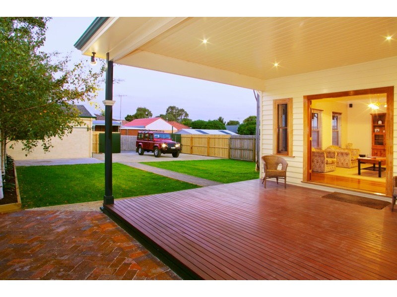 392 Shannon Avenue, Newtown VIC 3220