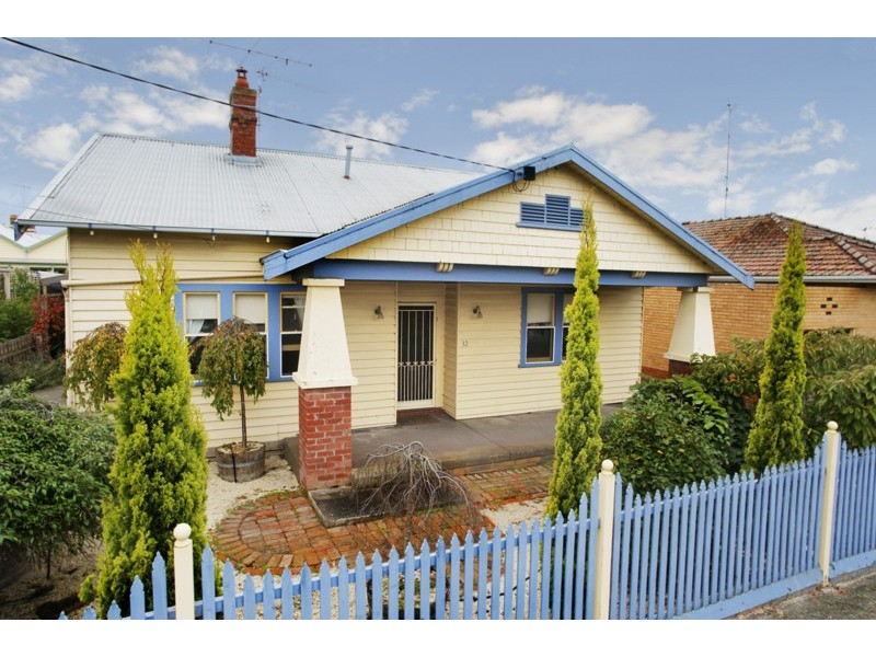 32 Bond Street, Newtown VIC 3220