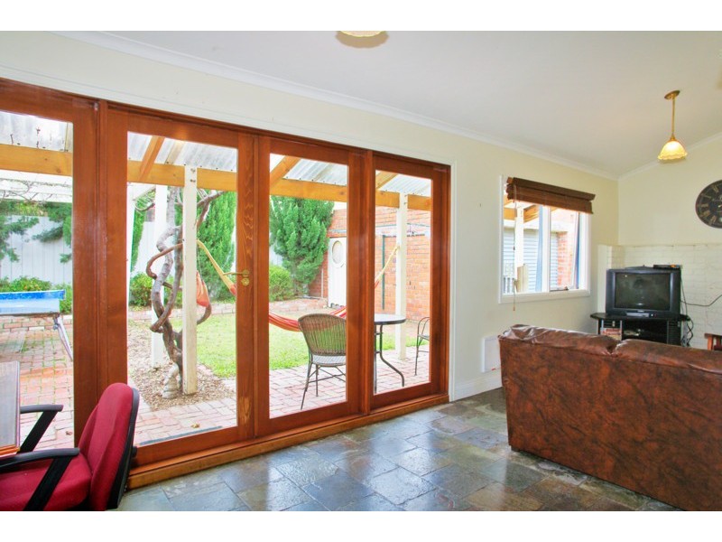 32 Bond Street, Newtown VIC 3220