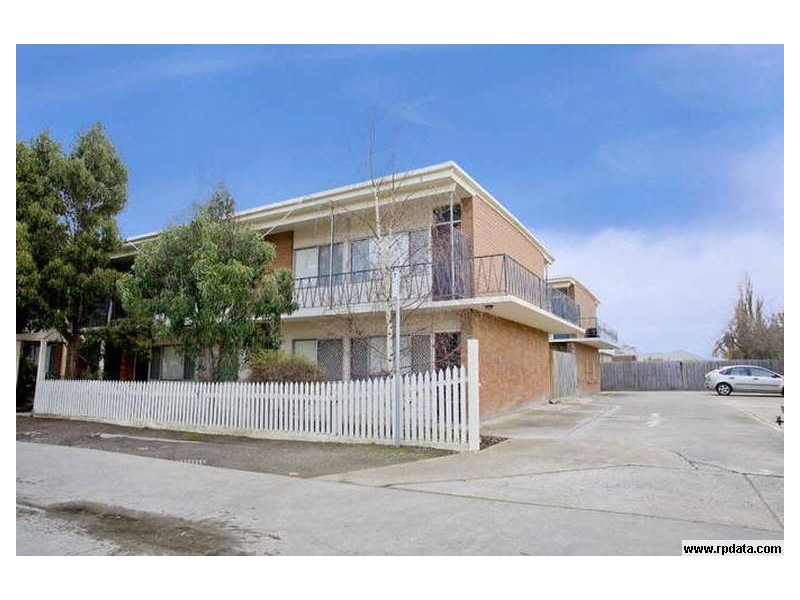 8/105 Gertrude Street, Geelong West VIC 3218