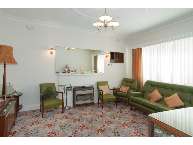 33 Sharp Street, Newtown VIC 3220