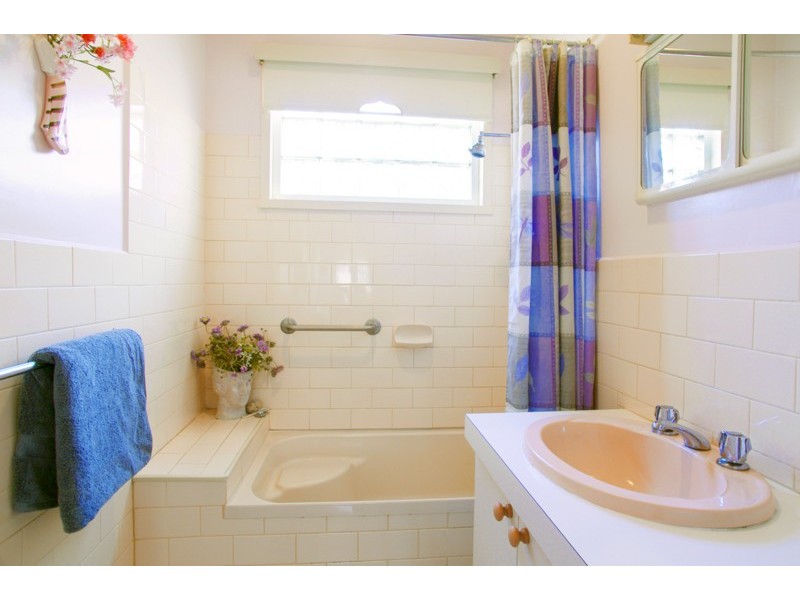 3 Carr Street, Belmont VIC 3216