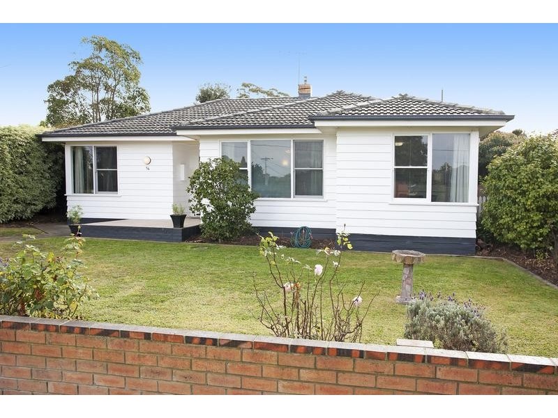 56 Drysdale Avenue, Hamlyn Heights VIC 3215