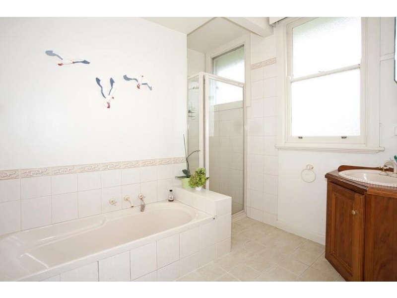 303 Pakington St & 80 Noble Street, Newtown VIC 3220