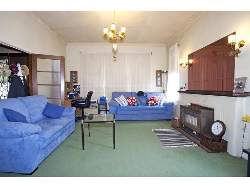 303 Pakington St & 80 Noble Street, Newtown VIC 3220