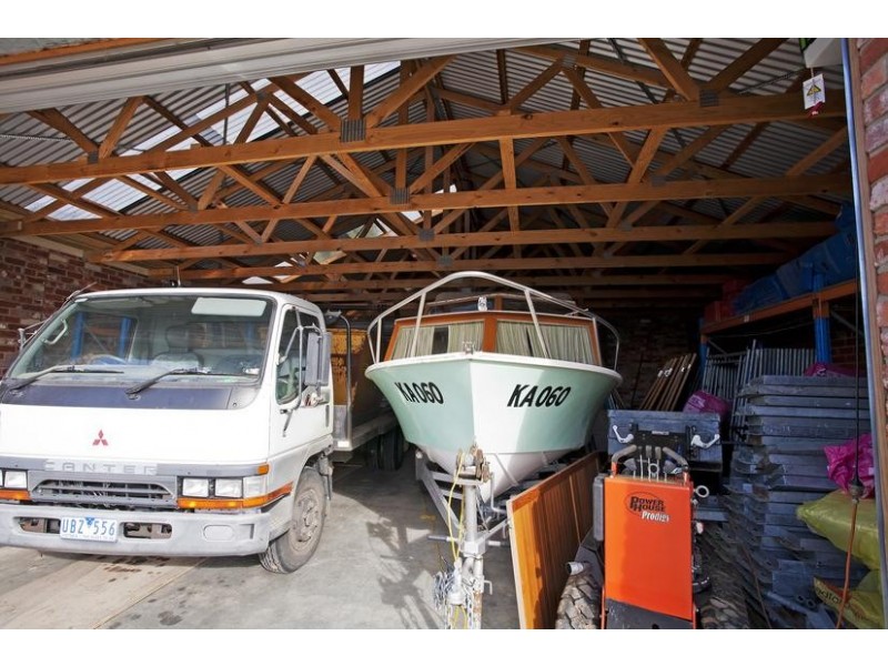 30 Roseneath Street, North Geelong VIC 3215