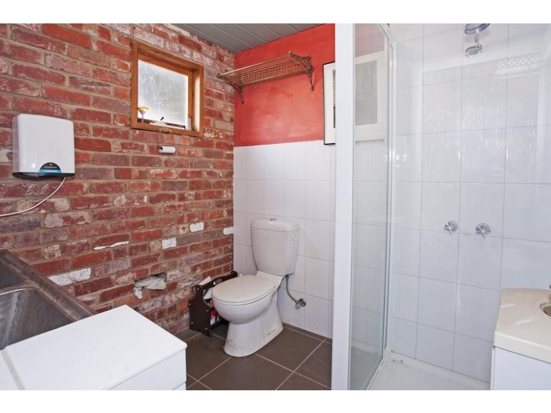 30 Roseneath Street, North Geelong VIC 3215