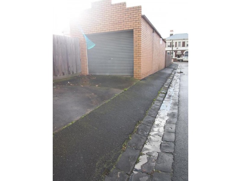 1 Noble Street, Newtown VIC 3220