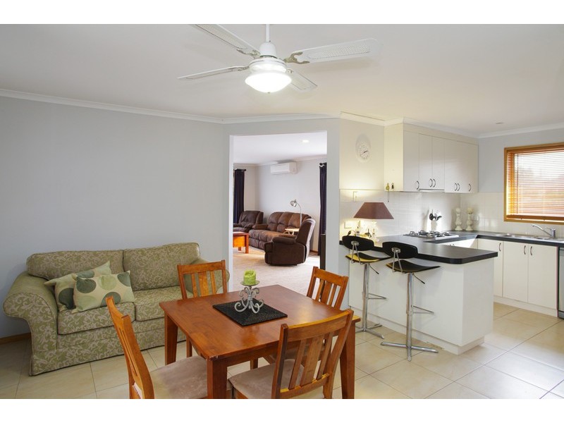 12 Cranbourne Drive, Corio VIC 3214