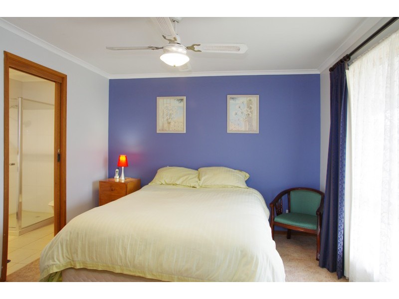 12 Cranbourne Drive, Corio VIC 3214