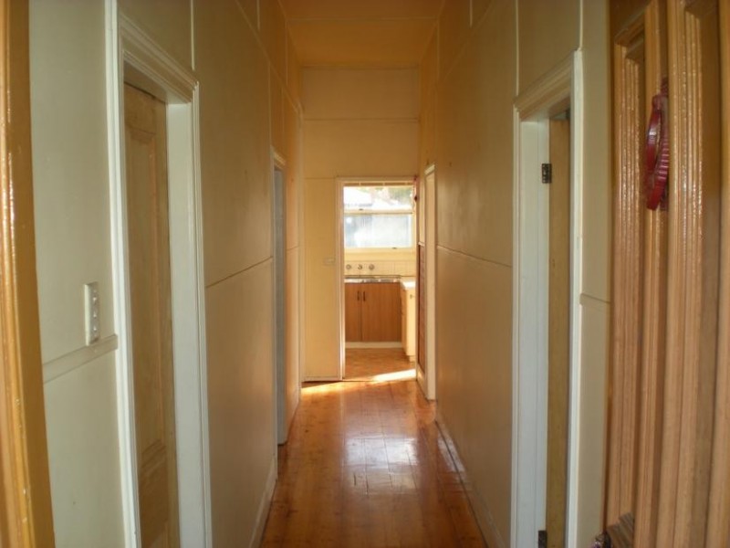 2 Bloomsbury Street, Newtown VIC 3220