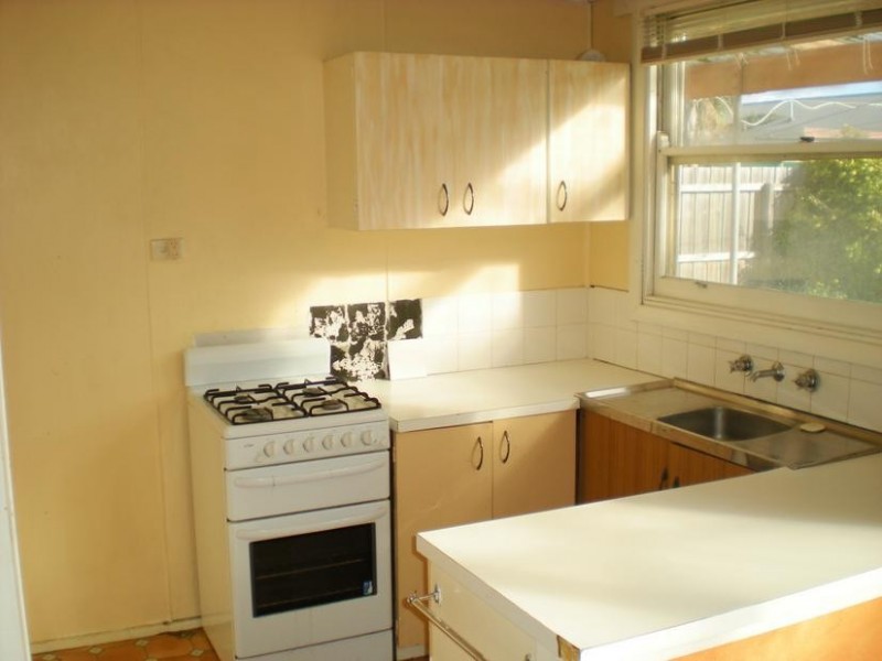 2 Bloomsbury Street, Newtown VIC 3220