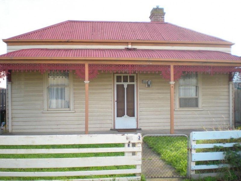 2 Bloomsbury Street, Newtown VIC 3220