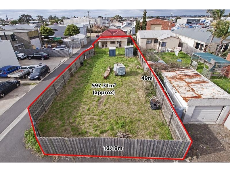 2 Bloomsbury Street, Newtown VIC 3220