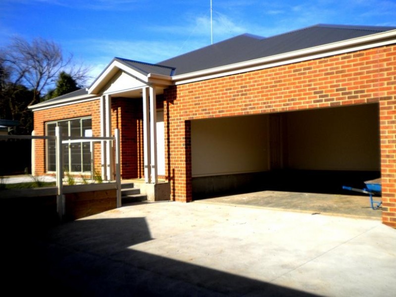 3/2 Fairbrae Avenue, Belmont VIC 3216