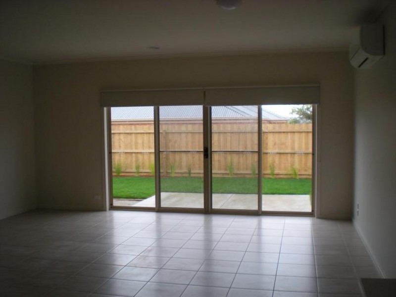 3/2 Fairbrae Avenue, Belmont VIC 3216