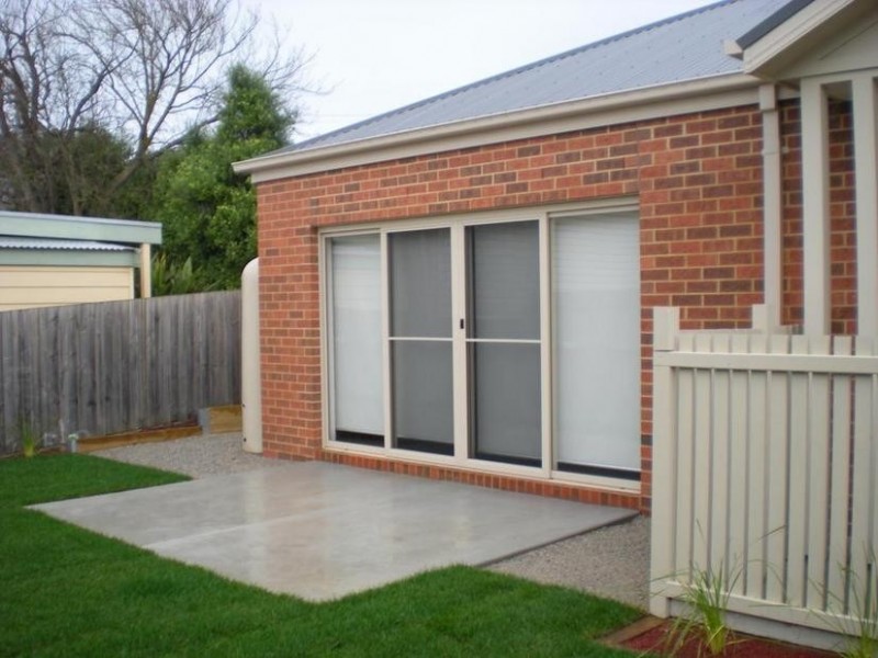 3/2 Fairbrae Avenue, Belmont VIC 3216