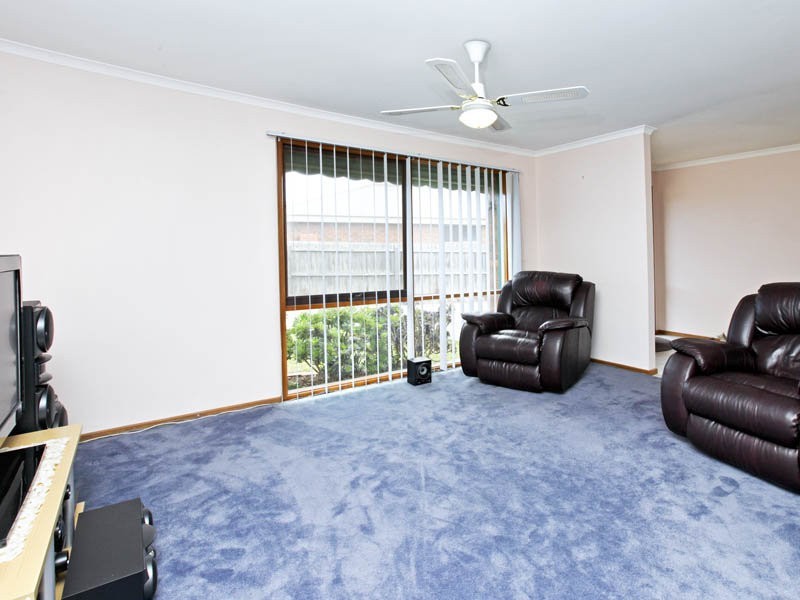 17 Dalyston Street, Grovedale VIC 3216