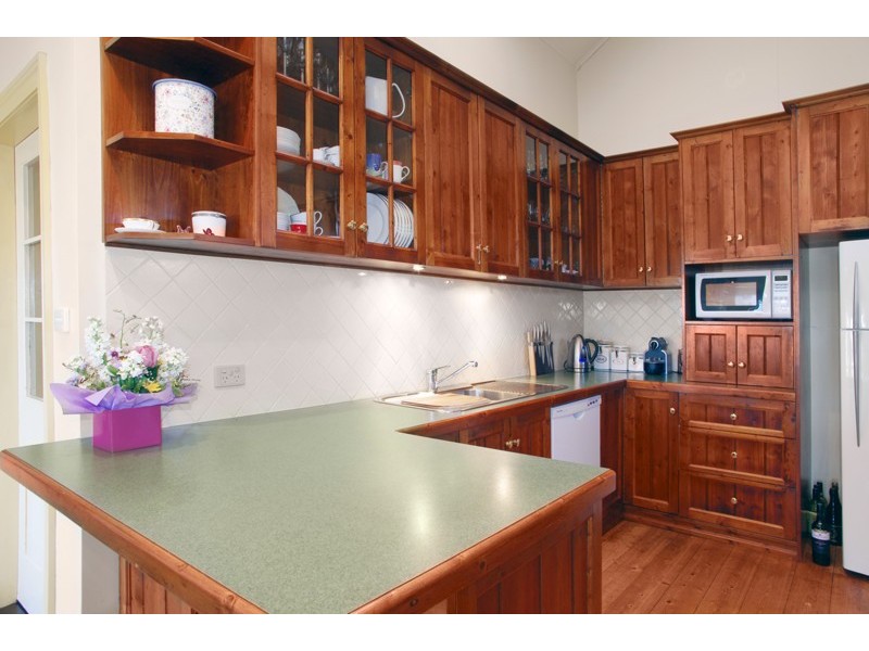 3 Laurel Bank Parade, Newtown VIC 3220