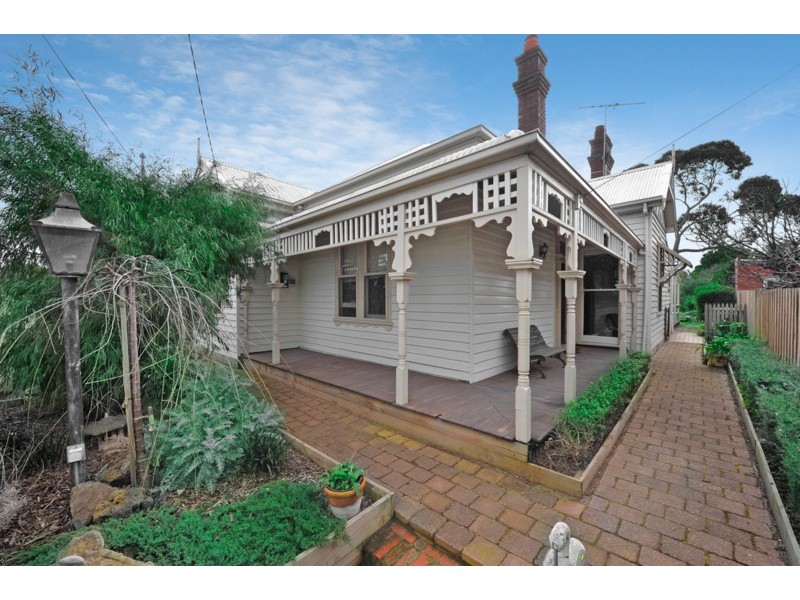 14 Noble Street, Newtown VIC 3220