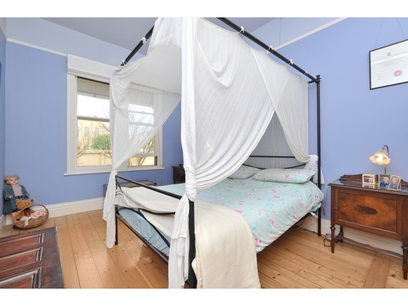 14 Noble Street, Newtown VIC 3220