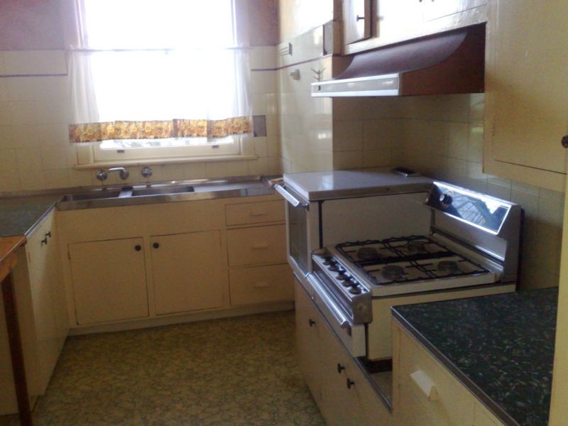 303 Pakington Street, Newtown VIC 3220