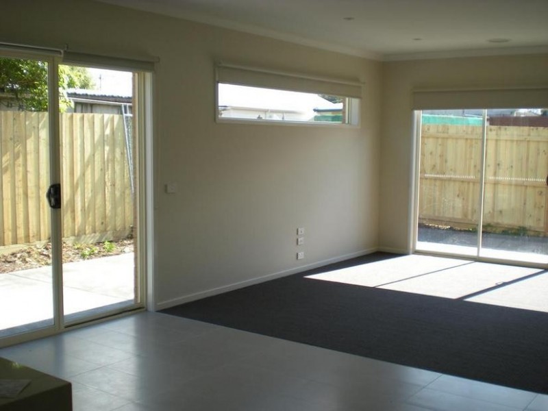 76 Gertude Street, Geelong West VIC 3218