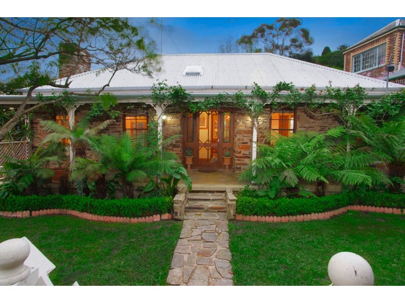 22 Queens Park Road, Newtown VIC 3220