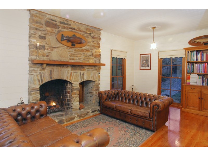 22 Queens Park Road, Newtown VIC 3220