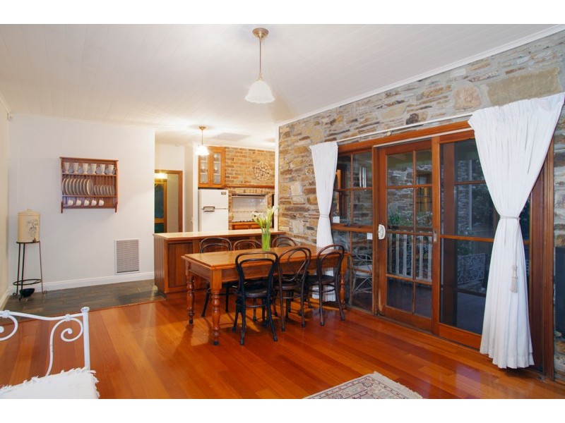 22 Queens Park Road, Newtown VIC 3220