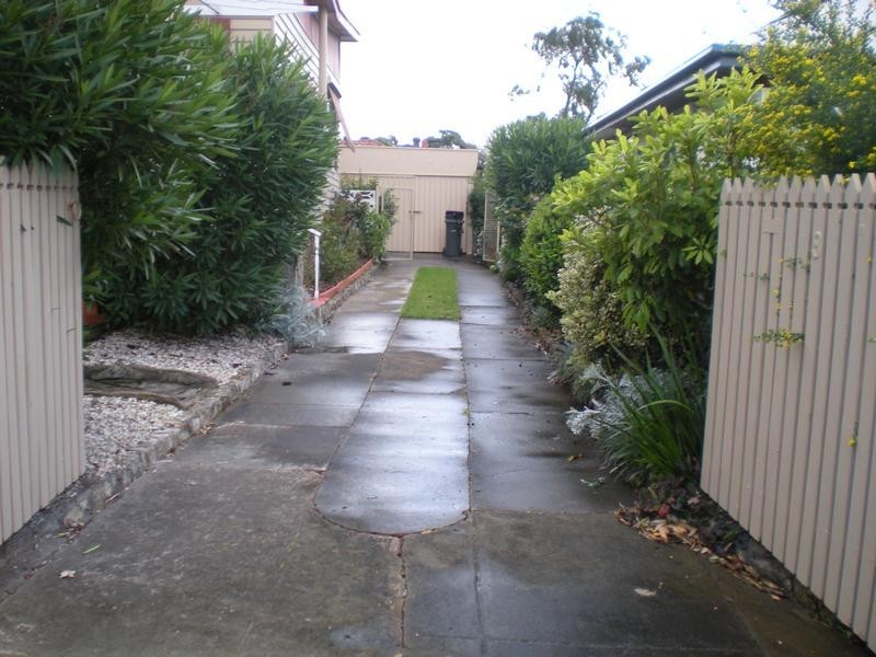 9 Rix Street, Herne Hill VIC 3218